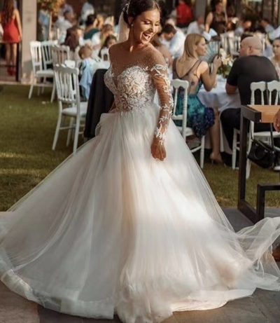 Wedding Dresses Bridal Gown with Sleeves Lace Appliques WD65