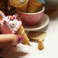 Hello Kitty Ice Cream Re-ment Pen - Thumbnail 1