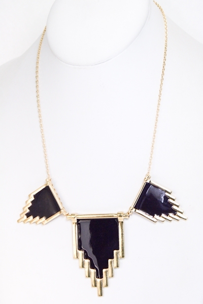 Nera Necklace