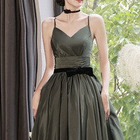 Green V-neck satin short prom dress homecoming dress - Thumbnail 3