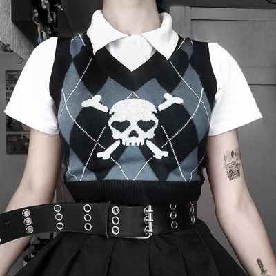 Cute Sexy V Neck Skull Print Knit Vest Sleeveless Crop Top Punk Goth Aesthetic Casual Summer E-Girl Kawaii Korean Japanese Harajuku