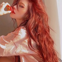 Red curly long wig - Thumbnail 2