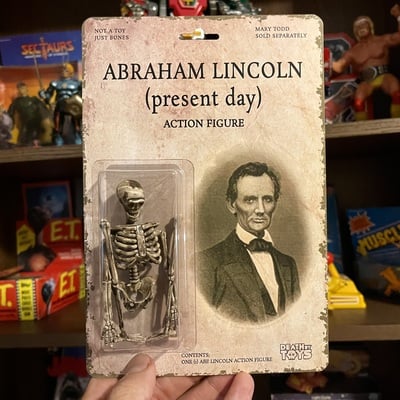 Abe lincoln (present day) figure