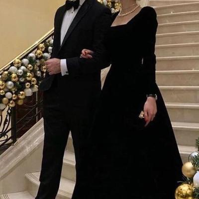 A-line vintage black with white tulle long sleeves prom dress  - Thumbnail 3