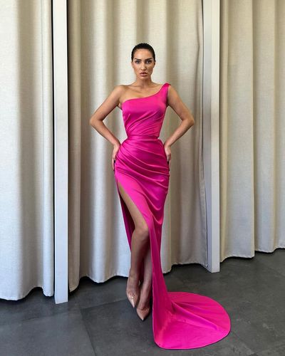 Sexy Mermaid One Shoulder Fuchsia Satin Long Prom Dresses with Slit