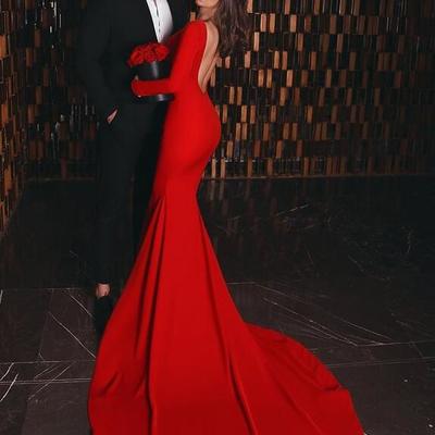 Mermaid red open back evening dresses with long sleeves  - Thumbnail 4