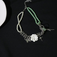 Star flower butterfly jade bead necklace - Thumbnail 3