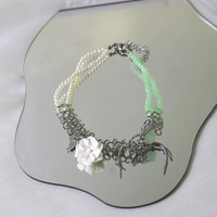 Star flower butterfly jade bead necklace - Thumbnail 2