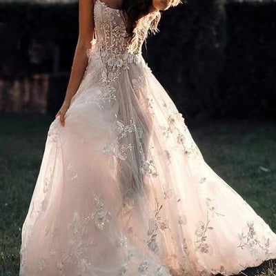 Straps wedding dresses bridal gown with flowers appliques - Thumbnail 1