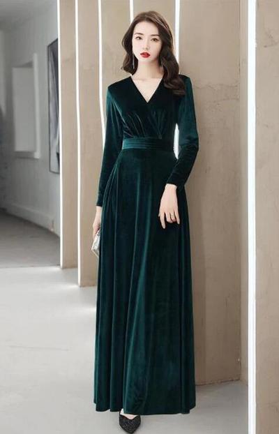 Elegant Dark Green Velvet Long Sleeves V Neck Long Prom Dress