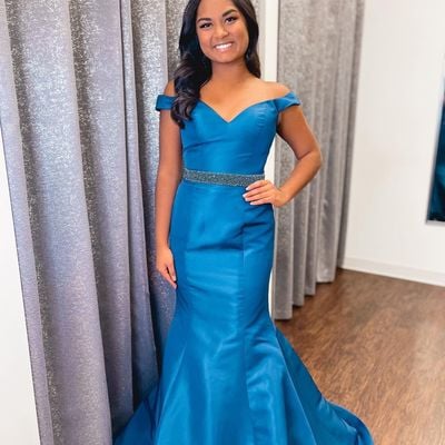 Charming mermaid off the shoulder blue satin long prom dresses with beading