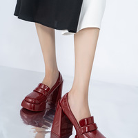 Thick-heeled patent leather Mary Jane high-heels - Thumbnail 1