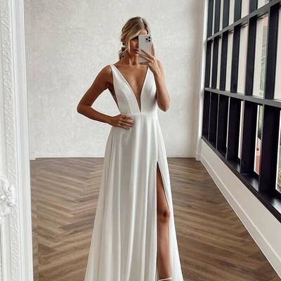 Simple deep v neck backless bridal gowns - Thumbnail 1