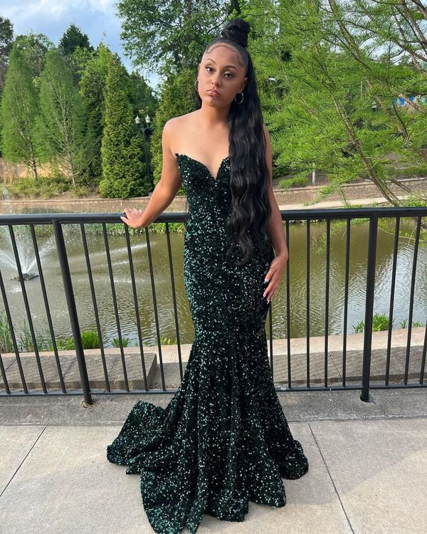 Cute Mermaid V Neck Dark Green Sequins Long Prom Dresses