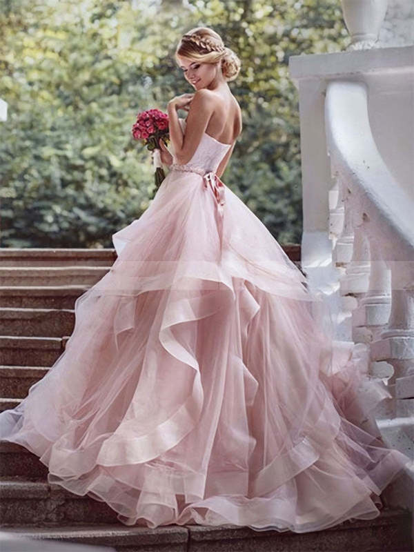 Tiers Ruffle Sweetheart Blushing Pink Sleeveless Organza Backless Wedding Dresses