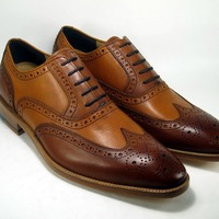 Decent Wear Men's Two Tone Oxfords Style Hand Stitch Leather Lace Up Office Wear Shoes - Thumbnail 1