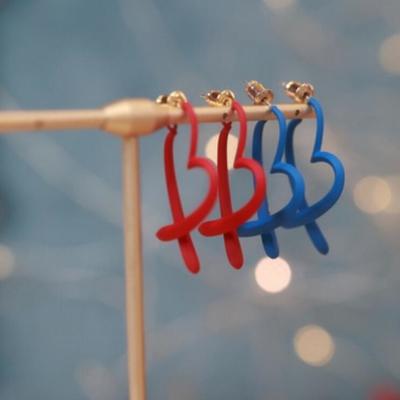 Heart dangle drop earrings