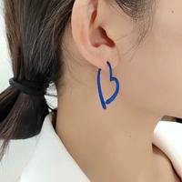 Heart Dangle Drop Earrings - Thumbnail 4