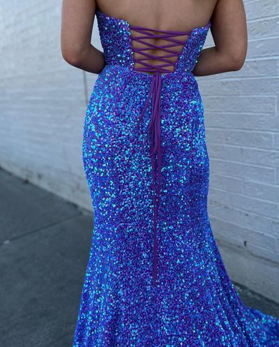 Cute Mermaid V Neck Blue Sequins Prom Dresses