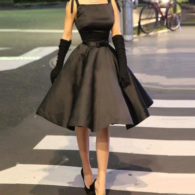 Vintage a-line classic black short prom dress - Thumbnail 3