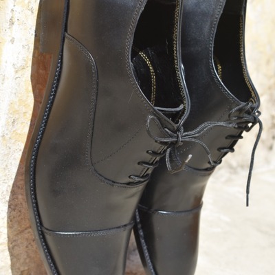 Handmade black leather cap toe lace up shoes
