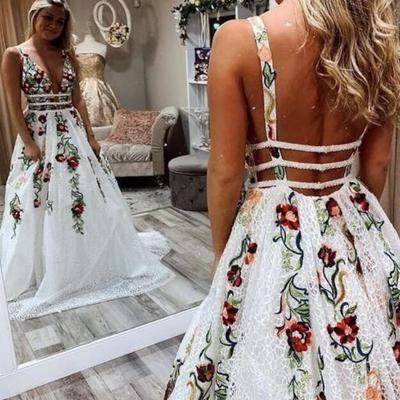 Beautiful v neck backless appliques long evening dresses