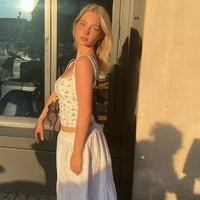 Vintage Floral Print Tank Top - Thumbnail 1