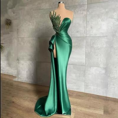 Modest Green Prom Dresses Side Split Beading Evening Dress Custom Made Sleeveless Sweep Train Strapless Floor Length Party Gown