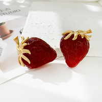 Vintage Strawberry Earrings - Thumbnail 2