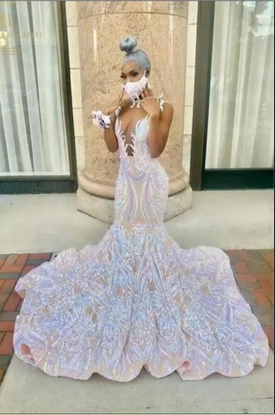 Stunning Lace Mermaid Prom Dresses Popular Sheer Neck Appliques Sequins Ruched Long Evening Gowns Party Gowns