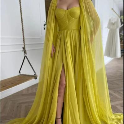 Elegant citrine yellow silk chiffon prom dresses with long cape a line sweetheart pleats side slit evening gowns