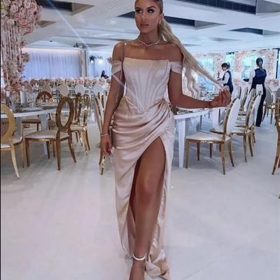 Prom dresses scoop sleeveless a-line side slit silk satin pleated prom dresses with zipper back vestidos de fiesta de noche