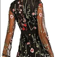 Women's Floral Embroidered Mesh Short Homecoming Dresses Sheer Long Sleeves Cocktail Party Dress Cheap Mini Little 8th Graduation Prom Dress - Thumbnail 2