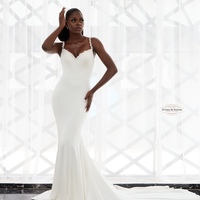 Simple Mermaid Wedding Dress Bridal Gowns with Detachable Cape - Thumbnail 1