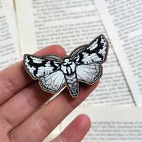 Lichen Moth wood pins - Thumbnail 6