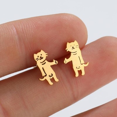 Thumbs Up Cat Earrings