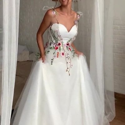 Fantasy tie bow white wedding dress bohemian floral bridal gown fairy sweetheart corset a-line dress with embroidery plus size
