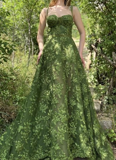 Green Ball Gown Lace Appliques Prom Dresses Evening Party Formal Gowns