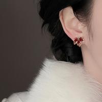 Maple Leaf Cystal Diamond Stud Earrings - Thumbnail 1