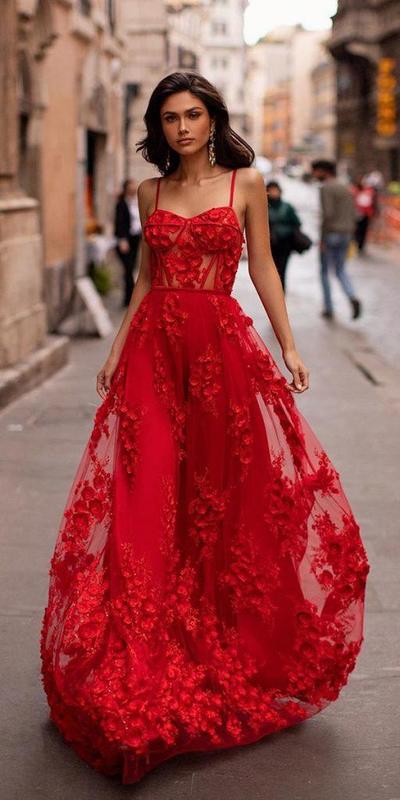 Red Seahth Spaghetti Straps Appliques Wedding Dress Wedding Bridal Gowns