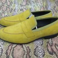 Handmade Lemon Green Color pure Suede Loafers Moccasin Formal Shoes - Thumbnail 2