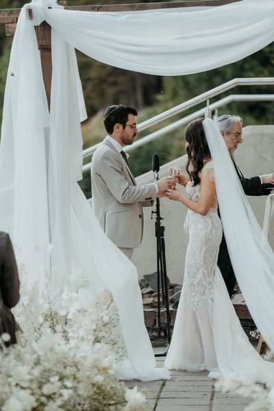 Luxury Mermaid Lace Wedding Dress Bridal Gown