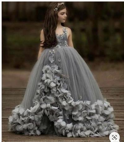 Grey Flower Girl Dresses for Wedding Lace 3D Floral Appliqued Little Girls Pageant Dress Tiered Skirts