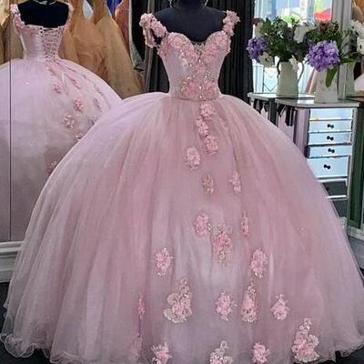 Elegant floor length ball gown tulle prom dresses with lace applique  - Thumbnail 2