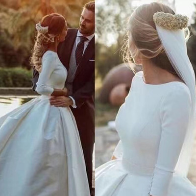 Charming wedding dresses bridal gown with full sleeves - Thumbnail 1