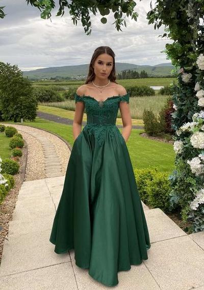 Off Shoulder A Line Emerald Green Long Prom Dress With Lace