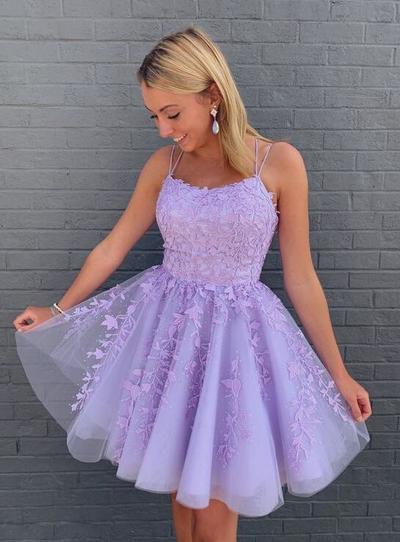 Beautiful Lilac Short Lace Homecoming Dress