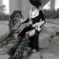 Gothic Women Girl Medieval Vampire Lace Brooce Velvet Fishtail Dress - Thumbnail 4