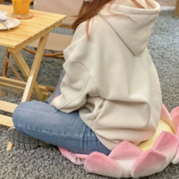 LOTUS CUSHION PLUSH - Thumbnail 4