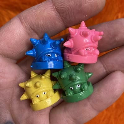  vintage spiny koopa vending machine prize 